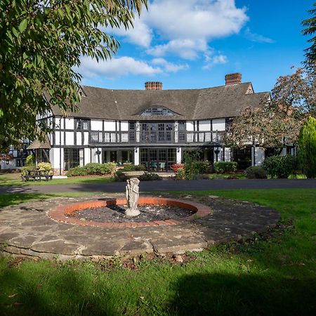 Thatchers East Horsley Esterno foto
