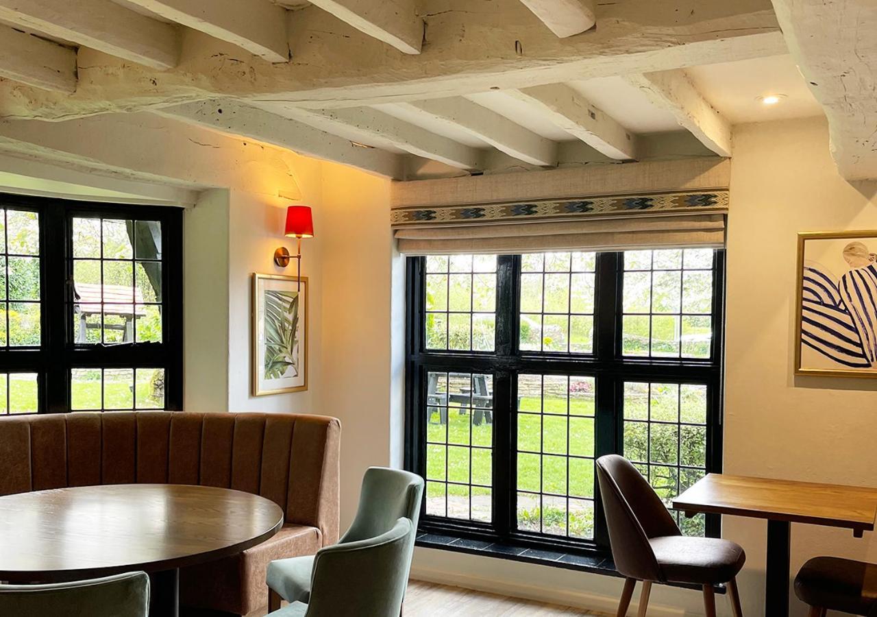 Thatchers East Horsley Esterno foto