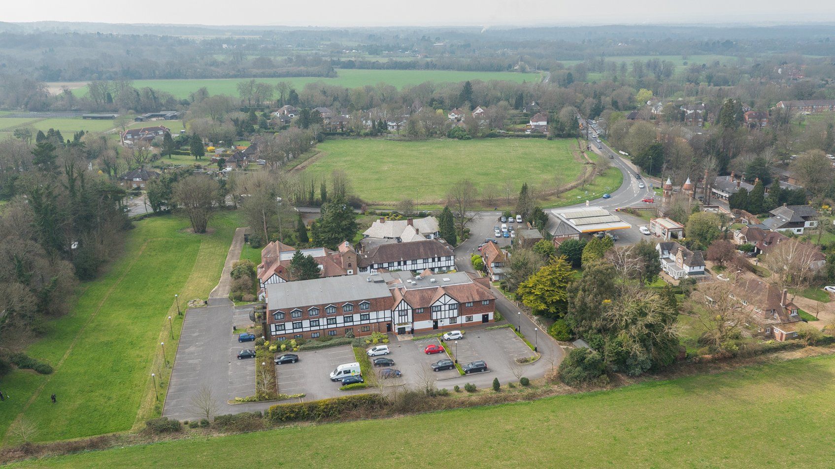 Thatchers East Horsley Amenities foto