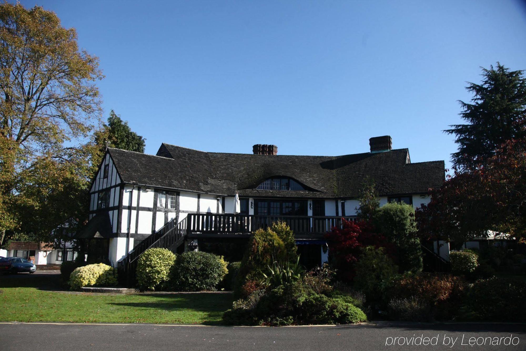 Thatchers East Horsley Esterno foto